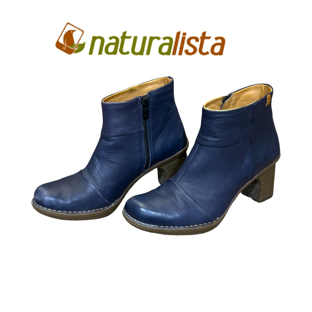 Beautiful Naturlista Navy Blue Heeled Ankle Boots - Size 39 -EUC